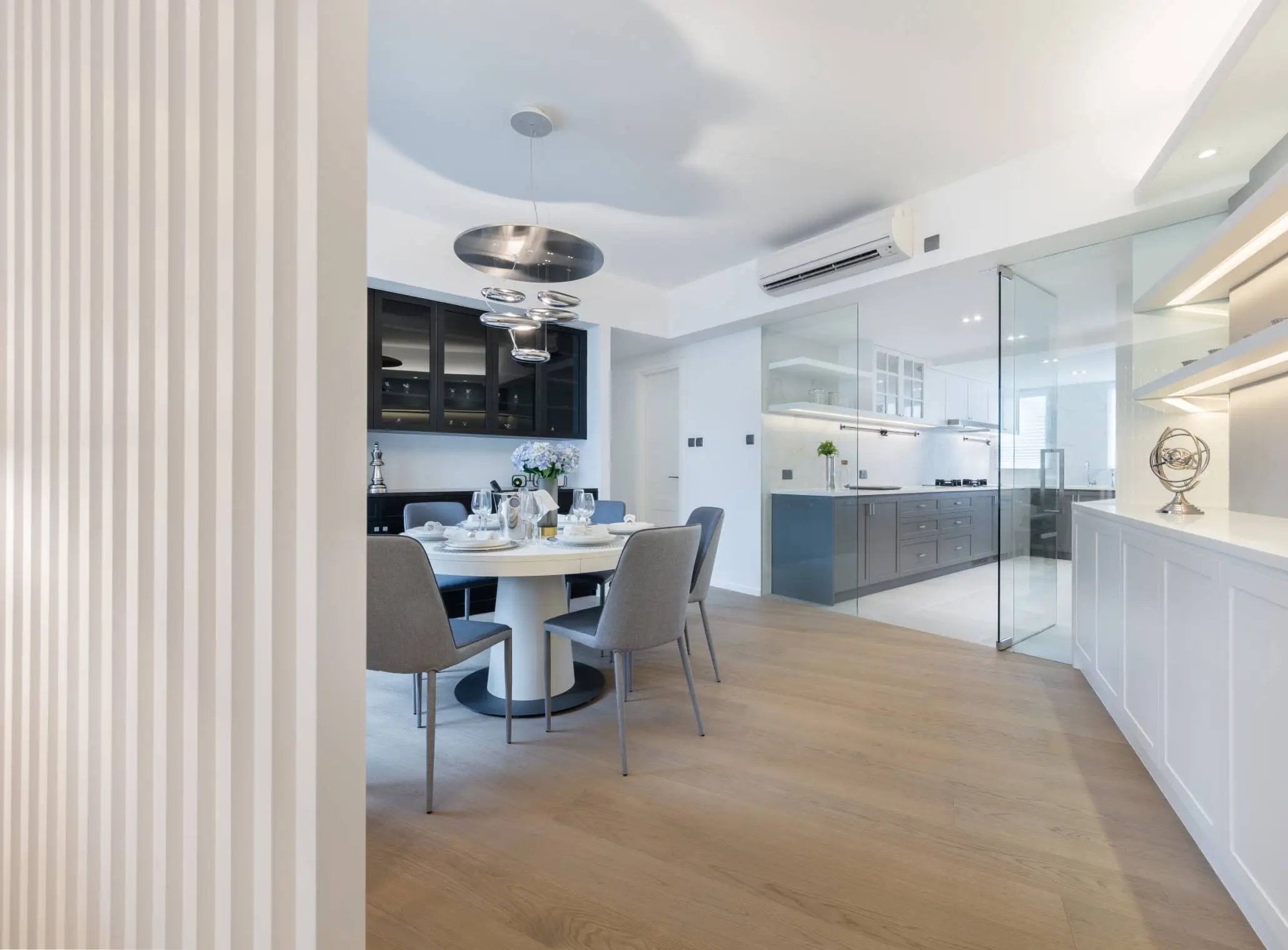 Carnation Court | Interior design showcase